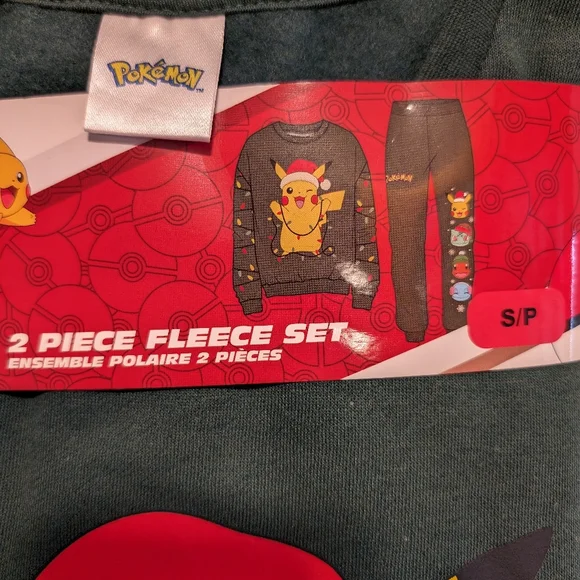 Jogging Suit - Picture 2 of 3